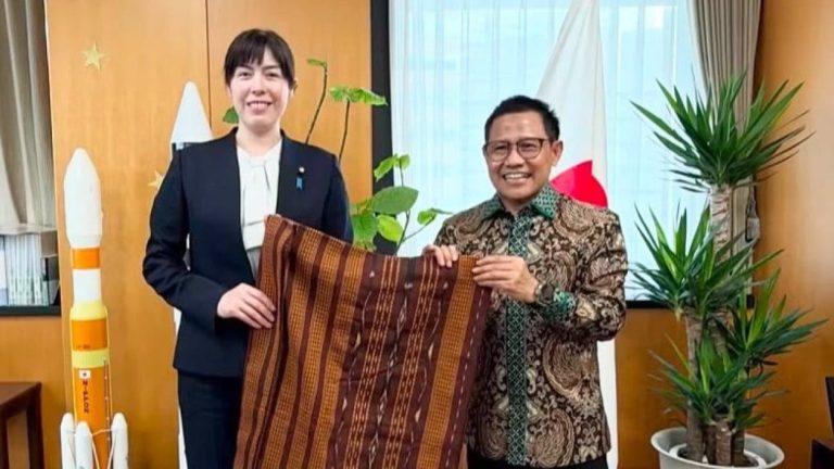 Bertemu Menteri Jepang Kimi Onoda, Menko Muhaimin Bahas Penguatan SDM dan Talenta Global