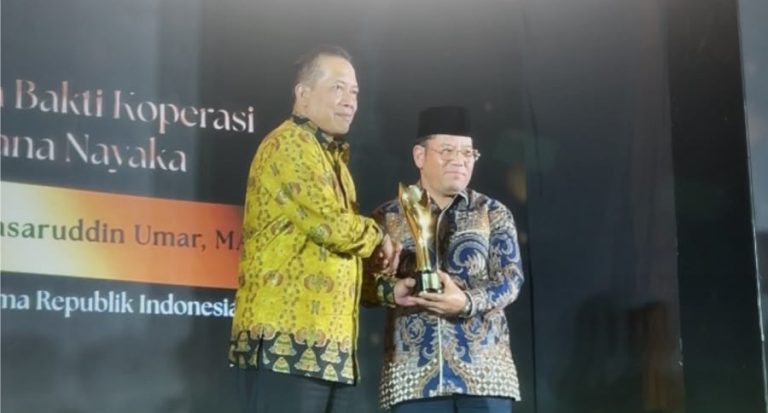 Menag Nasaruddin Umar Raih Koperasi Awards 2026, Dukung Penguatan Koperasi Berbasis Keagamaan