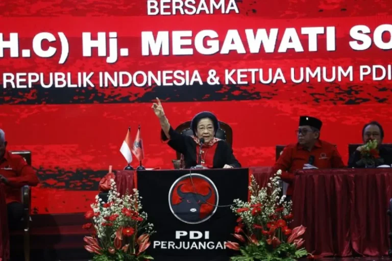 Megawati Minta Kader PDIP Jatim Perkuat Akar Rumput dengan Spirit Bung Karno