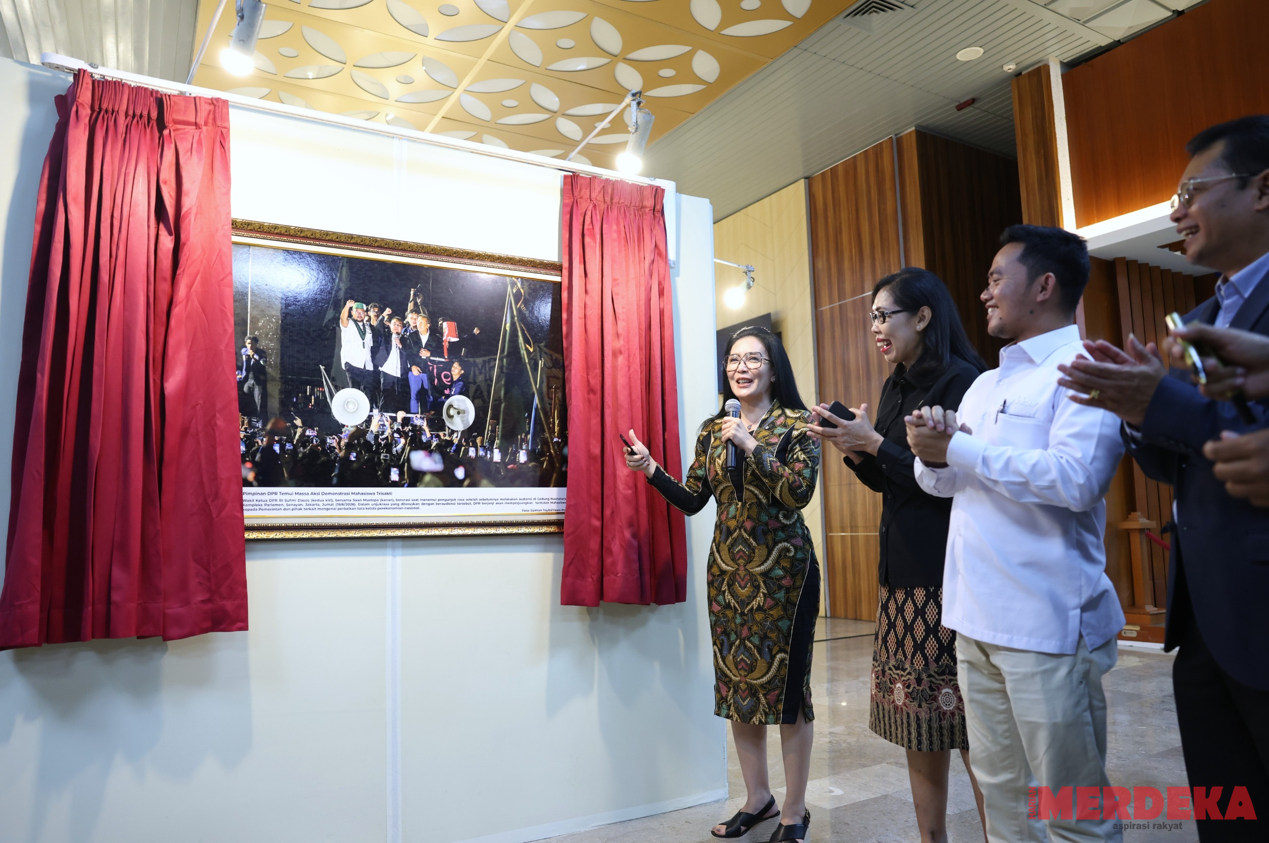 Rieke Diah Pitaloka: Jurnalis Parlemen Penjaga Memori Demokrasi dan Sejarah Bangsa