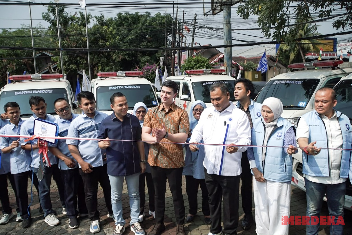 Edison Sitorus Perkuat Layanan Kemanusiaan di Banten II dengan 11 Ambulans
