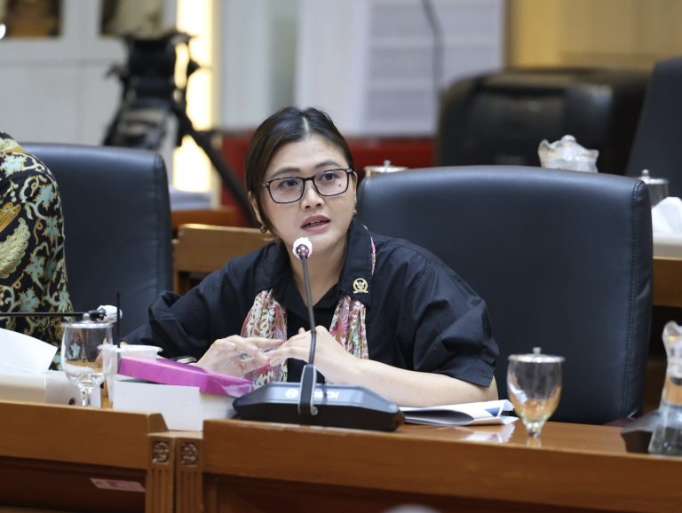 Vita Ervina Soroti Fire Walk BPJS Ketenagakerjaan, Tekankan Keselamatan Harus Jadi Prioritas