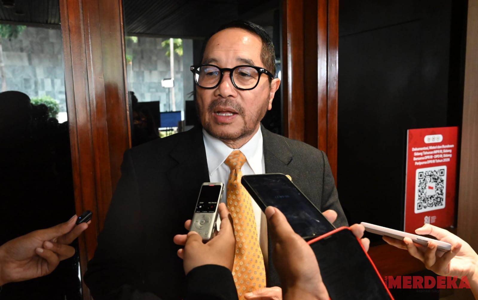 Stok Beras Bulog Tembus 5 Juta Ton, DPR Minta Sertifikasi Penggilingan Dilakukan Lembaga Independen