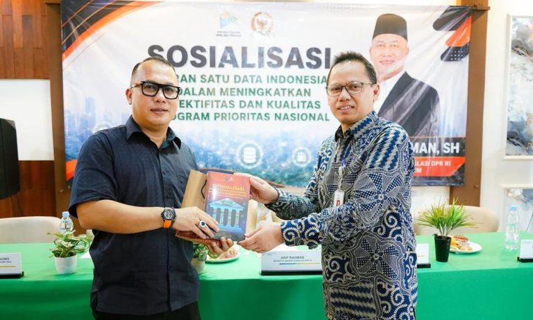 Dorong Pengelolaan Hutan Lestari, DPR RI Arif Rahman Buka Bimtek SVLK di Lebak