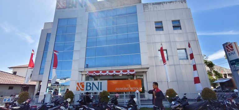 Rekening Nasabah BNI Gunungsitoli Rp102 Juta Diblokir, Kuasa Hukum Layangkan Somasi