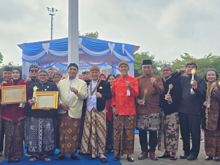 Pemkab Sragen Masuk 10 Besar Pemanfaatan Indeks Daya Saing Daerah Jateng
