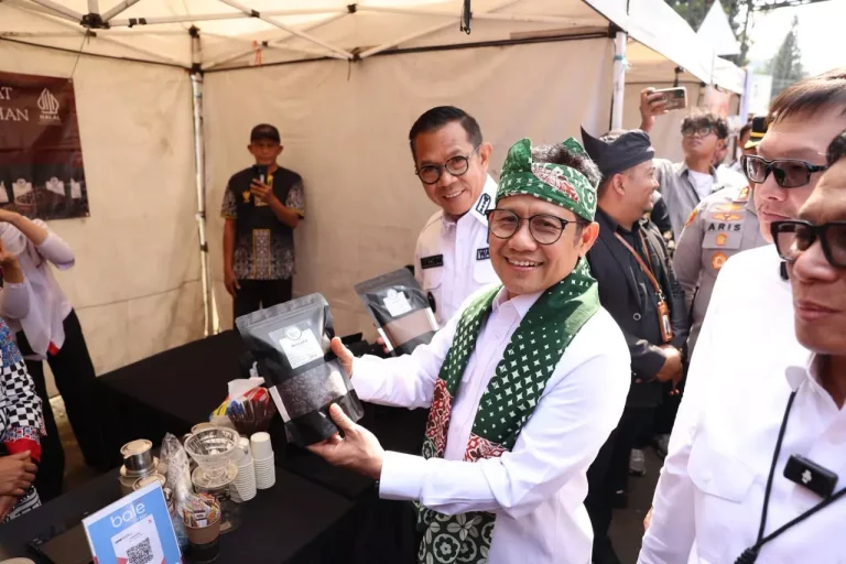 Dorong Daya Saing UMKM dan Ekraf, Menko PM Jadikan Kota Batu Model Percontohan Nasional