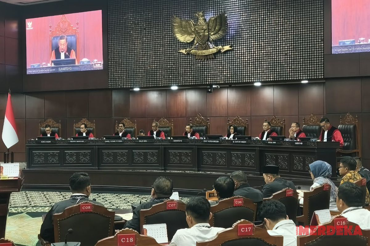 Sengketa Syarat Pendidikan Gibran Masuk Tahap Pembuktian di MK