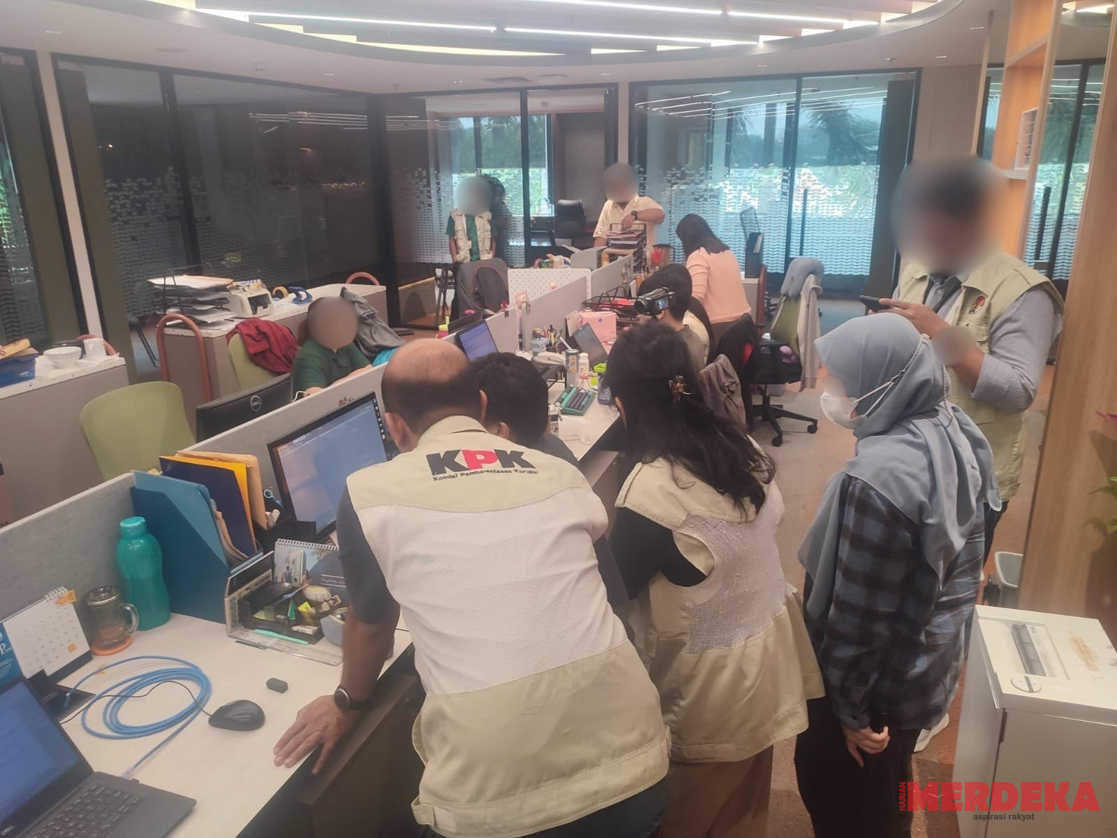 KPK Sita SHGB dan Dokumen Keuangan Summarecon, Bukti Elektronik Sengketa Tanah Bogor Dibawa Penyidik