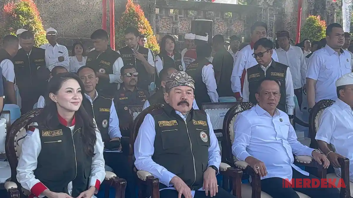 Kukuhkan Aslinmas dan Abpednas, Jaksa Agung Minta Perangkat Perkuat Desa