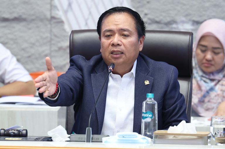 Soroti Ketimpangan APBN Infrastruktur, Lasarus Desak Alokasi Anggaran Lebih Berkeadilan
