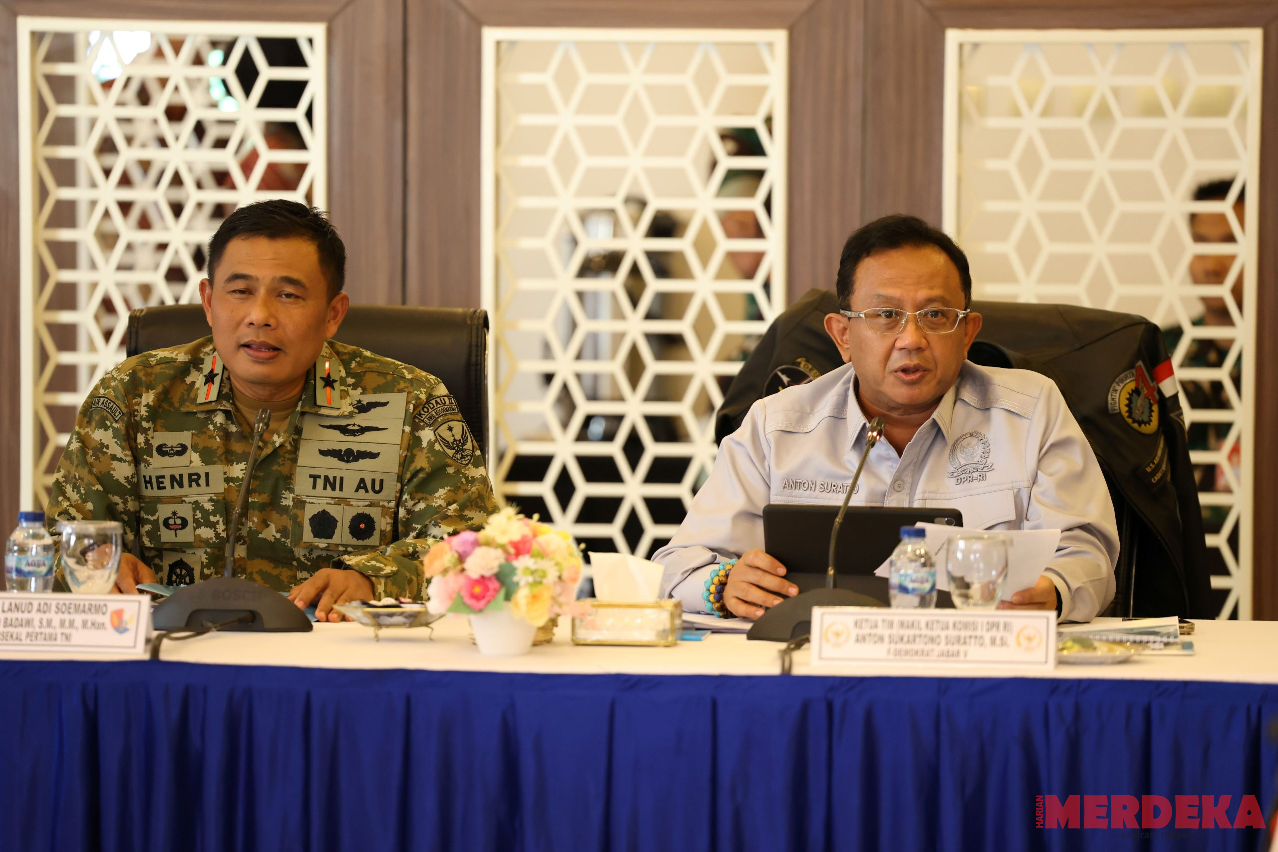 Komisi I DPR Dorong Optimalisasi Alutsista dan Pilot Nirawak di Lanud Adi Soemarmo