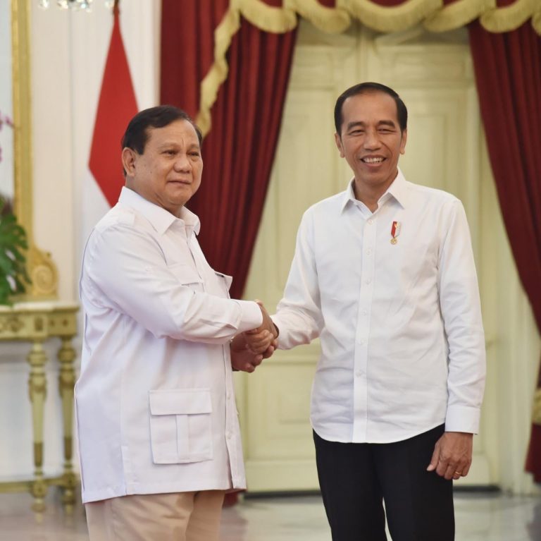 Ungkap Jokowi Musuh Prabowo, Amien Rais Pertanyakan Tiga Pejabat Masih di Pertahankan