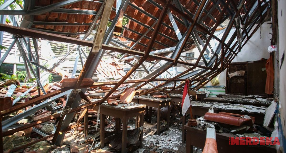 Renovasi SD Ambruk Dimulai, Gubernur Pramono Diminta Evaluasi Kadis Pendidikan Nahdiana yang Bikin Malu