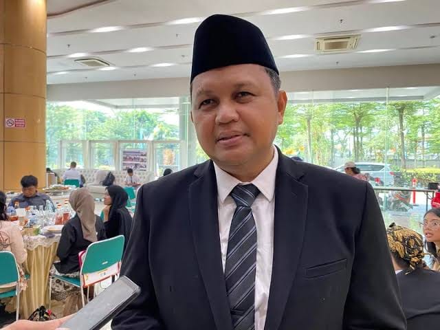 Abu Vulkanik Gunung Anak Krakatau Ganggu Sekolah di Tangsel, KBM Dialihkan ke PJJ