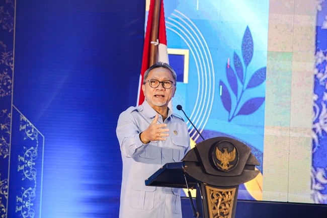 Menko Pangan Zulkifli Hasan Akui Program Makan Bergizi Gratis Alami Kegagalan