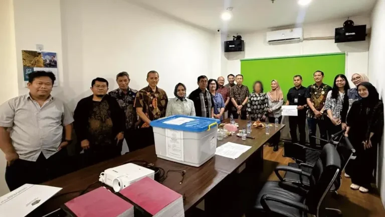 Gelapkan Pajak Rp 3,32 Miliar, Dirut PT GR Diserahkan ke Kejari Jakpus oleh Kanwil DJP