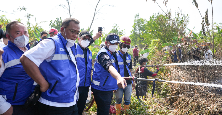 Tegakkan Inpres Karhutla, KLH Segel 50 Badan Usaha dan Tetapkan 138 Tersangka