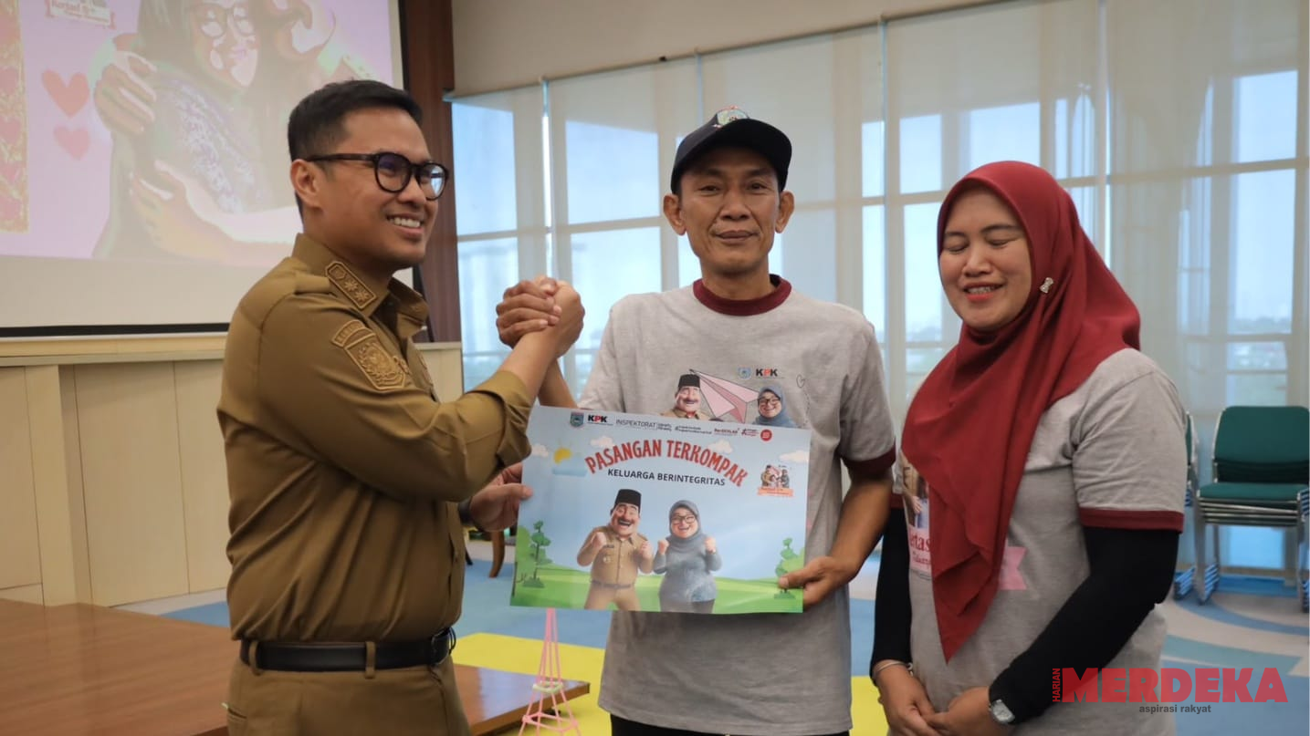 Pilar Saga Ingatkan 54 Lurah Tangsel Jaga Integritas, Keluarga Diminta Jadi Pengingat