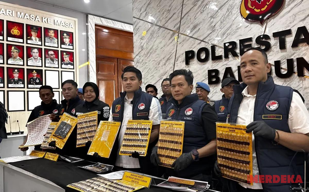 Polrestabes Bandung Bongkar Lab Gelap Liquid Vape Narkotika Senilai Rp1,5 Miliar
