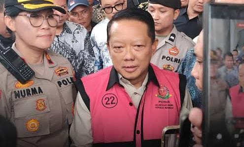 Barang Bukti Dilimpahkan, Febrie Adriansyah Siap Uji Semua Tuduhan di Pengadilan