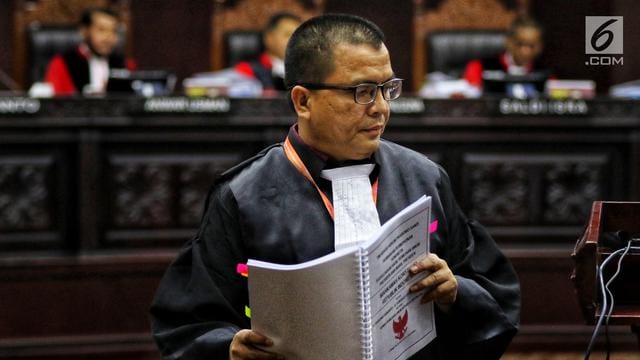 Denny Indrayana Bongkar Dugaan ‘Siasat Senyap’ di Balik Syarat Pendidikan Gibran