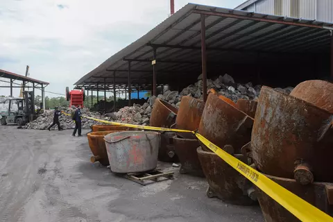 Bongkar Kejahatan Lingkungan, PT Genesis Didakwa JPU Tak Punya Izin Pengelolaan Limbah B3