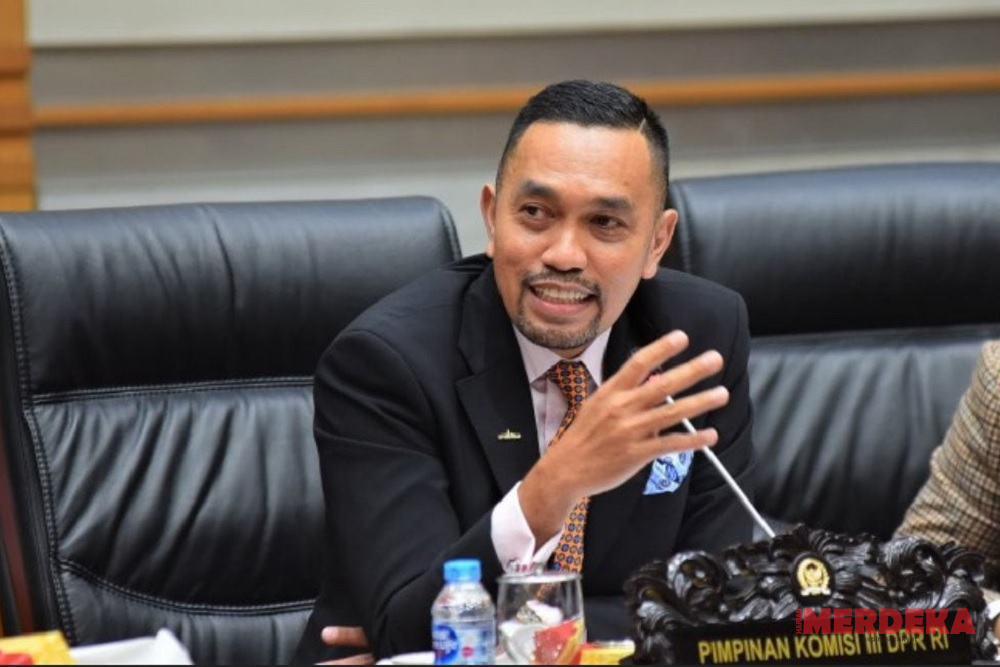 Ahmad Sahroni Desak Polri Usut Tuntas Dugaan Kejahatan Pasar Modal