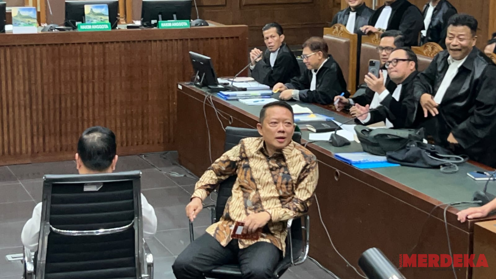 Terungkap di Sidang, Febrie Didakwa Terima Rp12 Miliar dari Dua BUMN dalam Kasus Tol MBZ