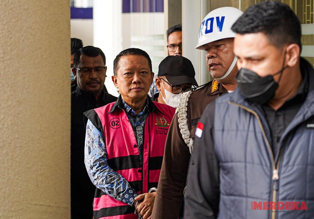 Eks Jampidsus Febrie Adriansyah Didakwa Peras Kasus Korupsi dan TPPU