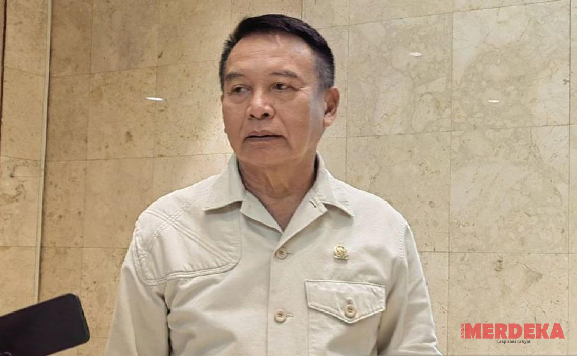 TB Hasanuddin Desak Militer-Sipil Terlibat Markas Judol Cijantung Diproses Hukum