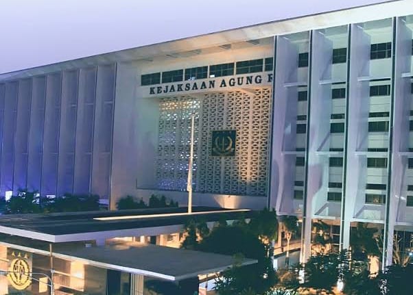 Kejagung Periksa Sekretaris DPRD Kota Bekasi dalam Kasus Dugaan Korupsi Tata Kelola Migas