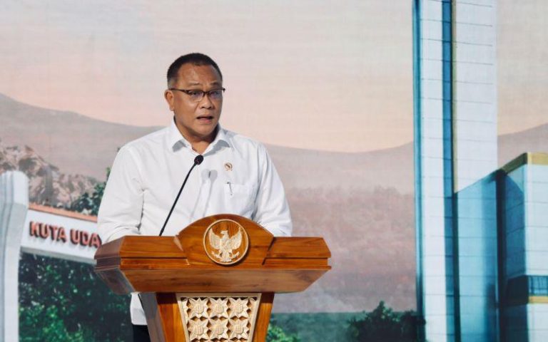 Menteri LH: Pemadaman Karhutla Ditargetkan Selesai dalam Beberapa Pekan