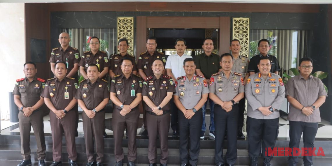 Temui Kajati Banten, Kapolda Irjen Hendra Komitmen Jaga Kondusivitas Wilayah