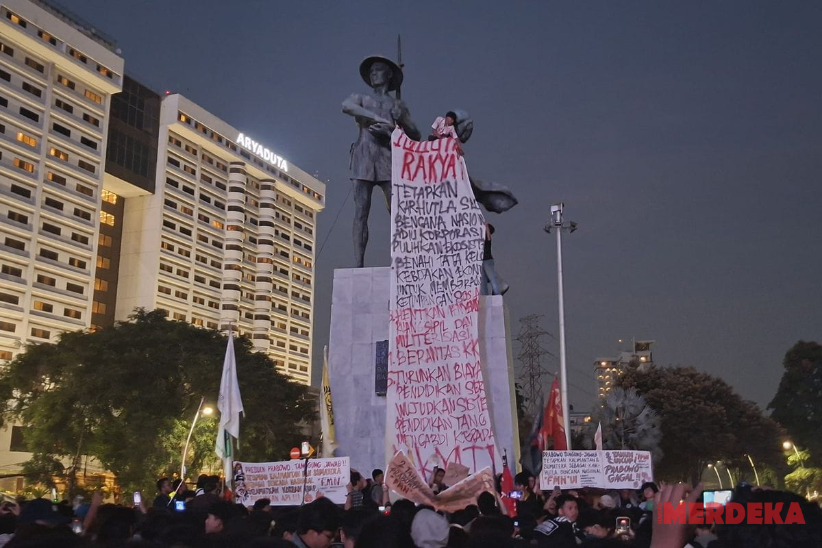 Tugu Tani Memanggil: 5 Tuntutan Mahasiswa