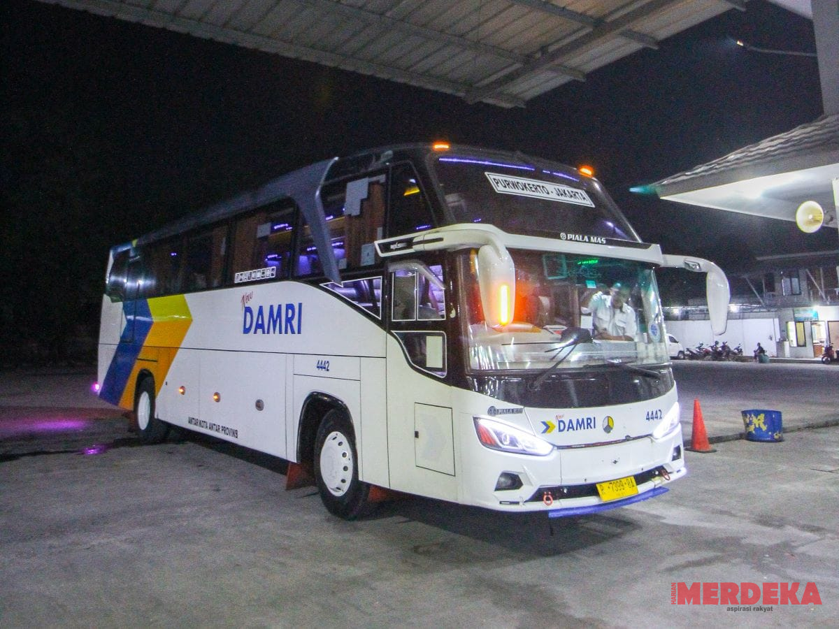 Krisis BBM Hantam 16 Wilayah, Operasional DAMRI Terancam Terganggu