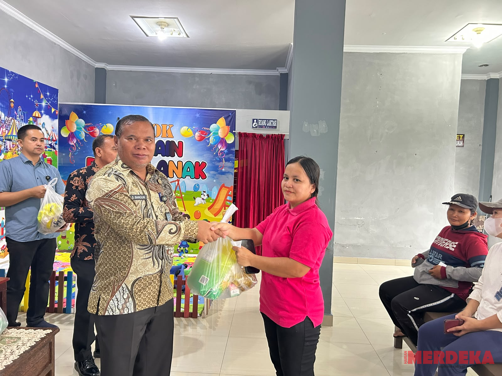 Lapas Gunungsitoli Hadir untuk Masyarakat Kurang Mampu, 10 Warga Terima Bantuan Sosial